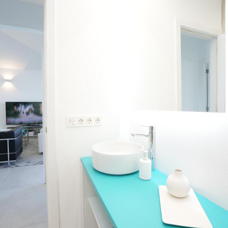 Villa Yasmina Playa Blanca - Three-Bedroom Villa - 41