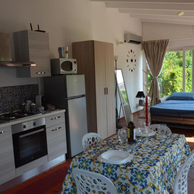 La casetta nel verde - One-Bedroom House - 2