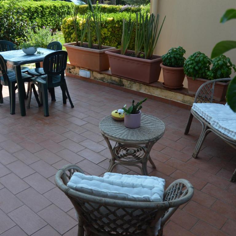 La casetta nel verde - One-Bedroom House - 8