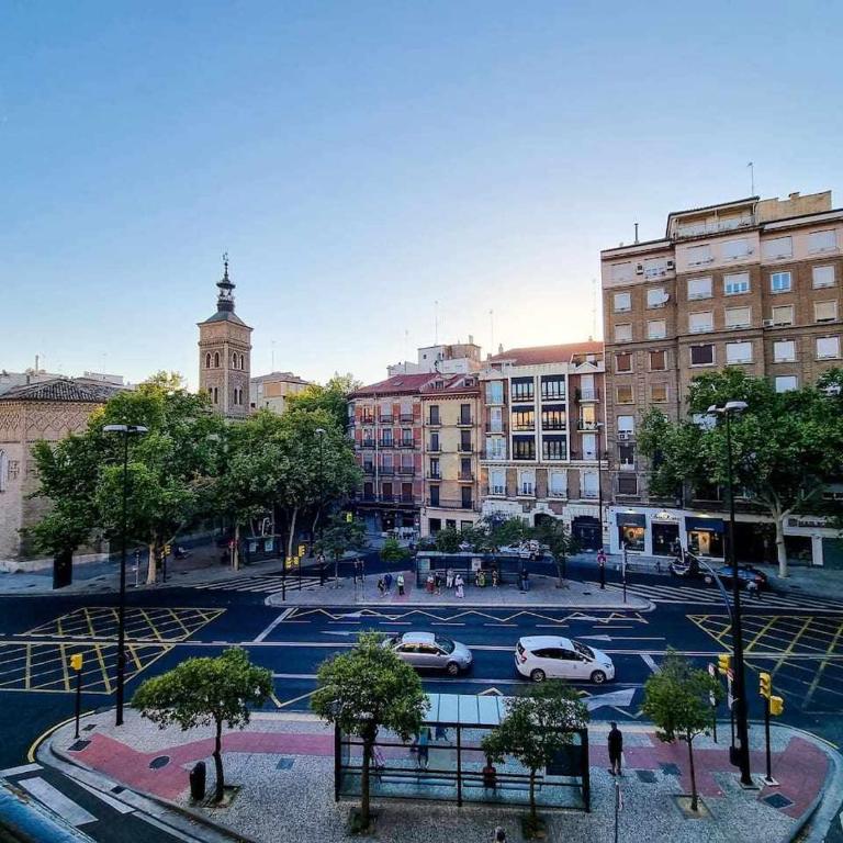 Casa de Goya Turistea Suites - Three-Bedroom Apartment - 10