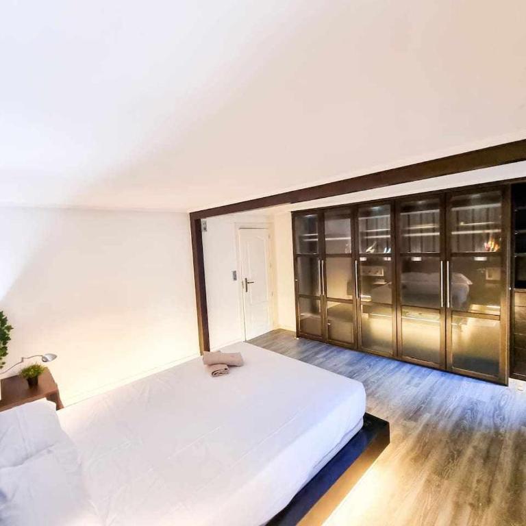 Casa de Goya Turistea Suites - Three-Bedroom Apartment - 12