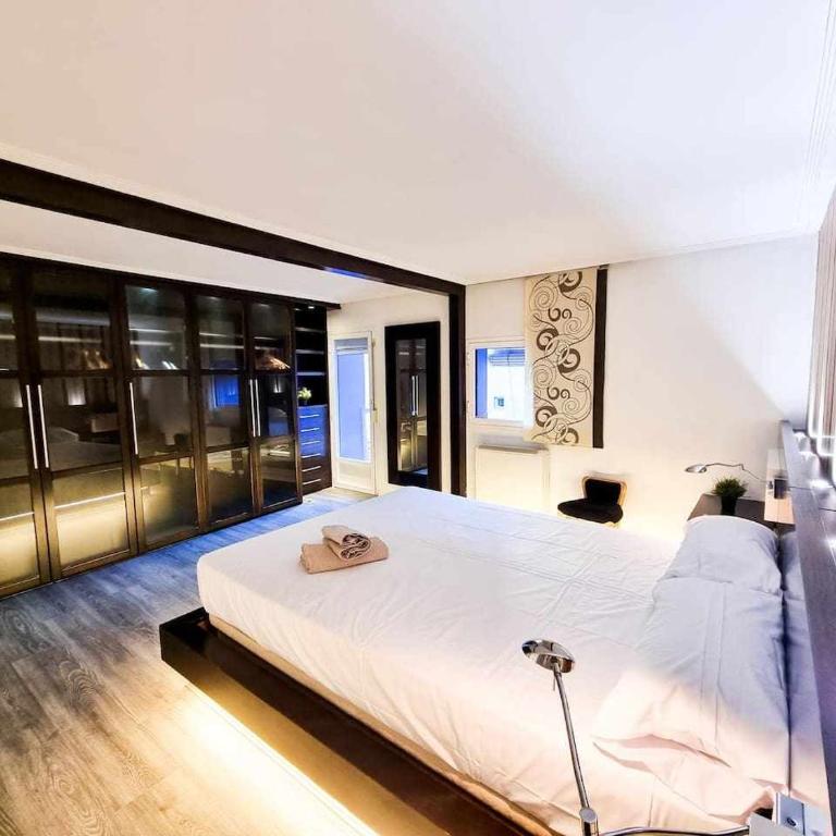 Casa de Goya Turistea Suites - Three-Bedroom Apartment - 5