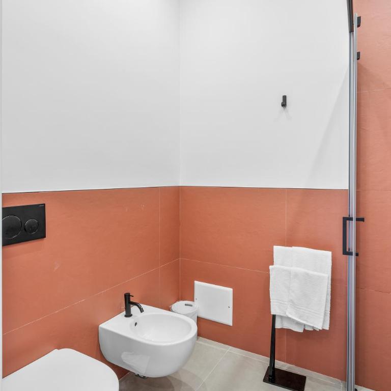 Pangea Luxury Rooms - Camera King Standard - 8