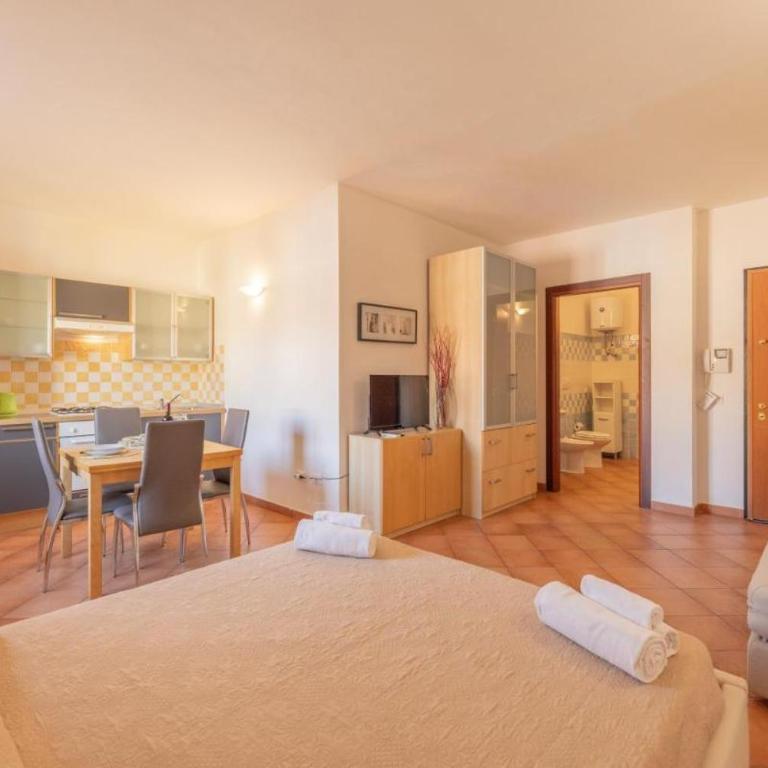 Relaxing Cristal Blu Studio sleeps 4 num1494 - Apartment - 9