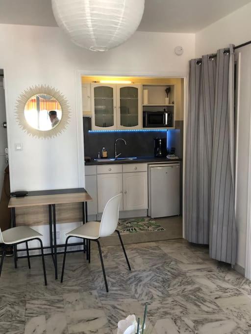 Vue mer, 2 pièces lumineux - Appartement 1 Chambre - 7