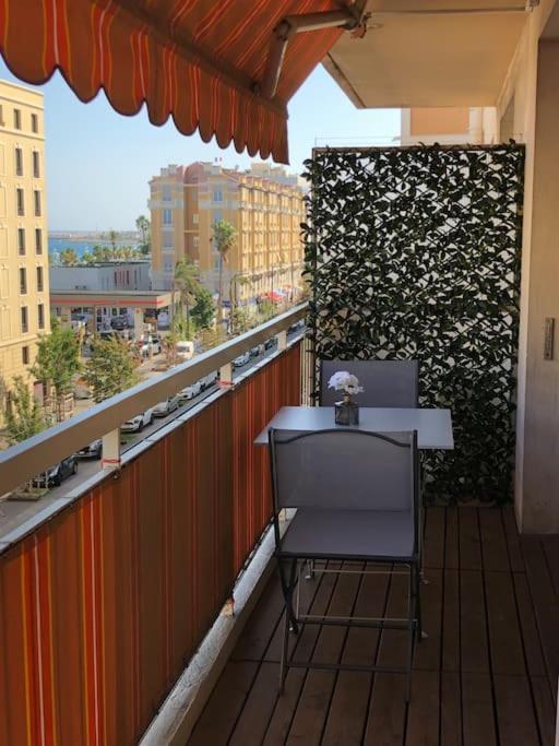 Vue mer, 2 pièces lumineux - Appartement 1 Chambre - 21
