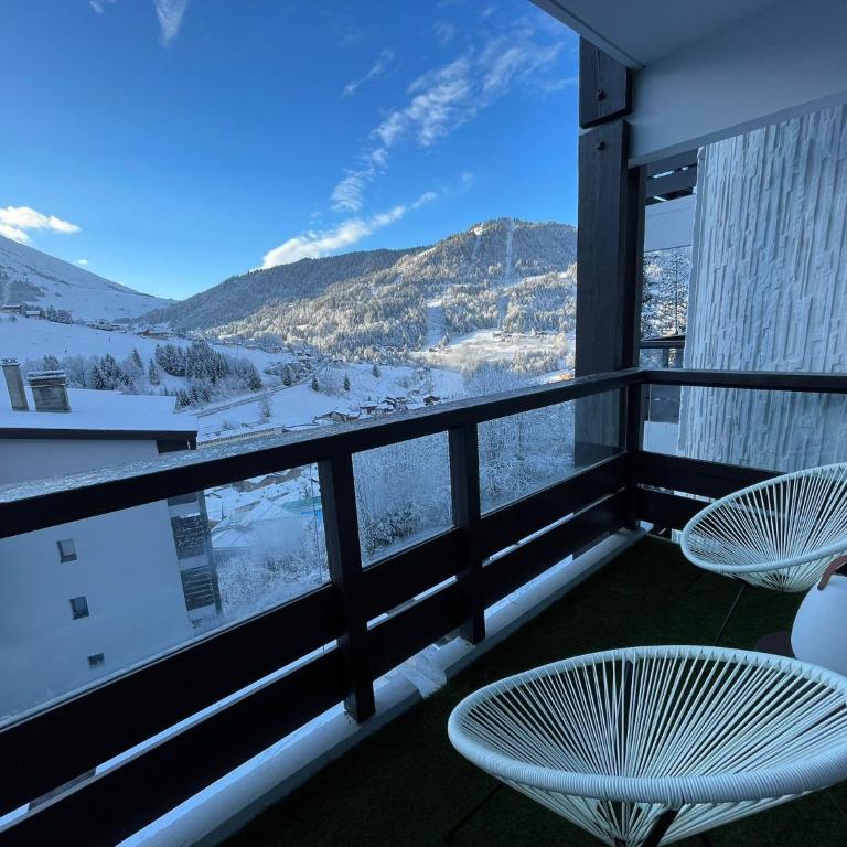 The White Bear - Appartement Spacieux et Confortable - Two-Bedroom Apartment - 11