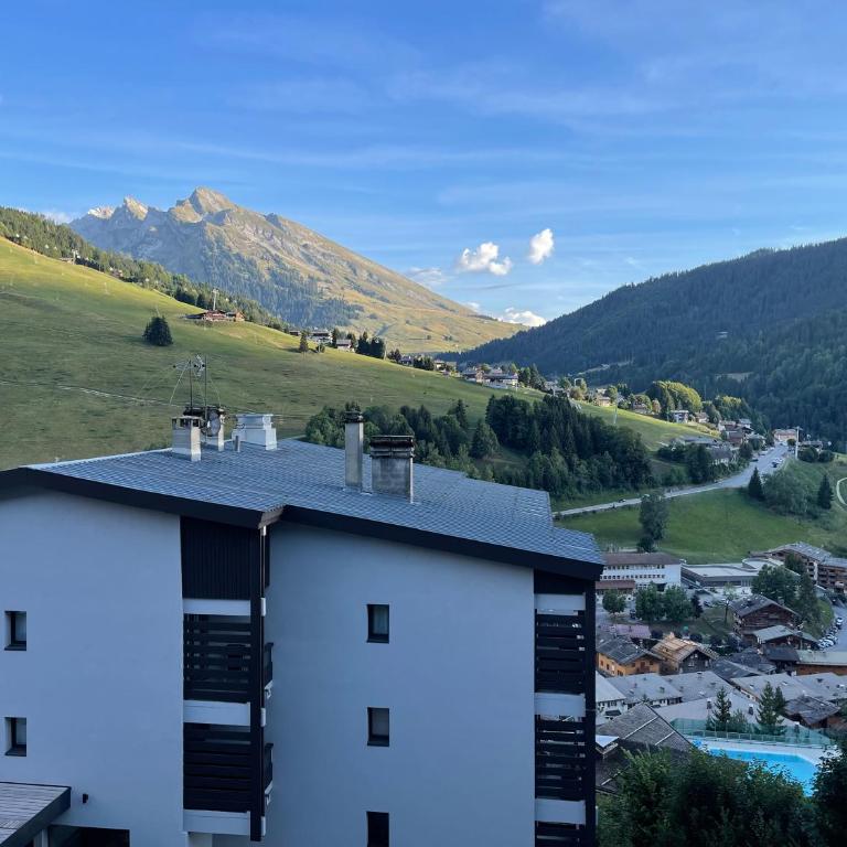 The White Bear - Appartement Spacieux et Confortable - Two-Bedroom Apartment - 24