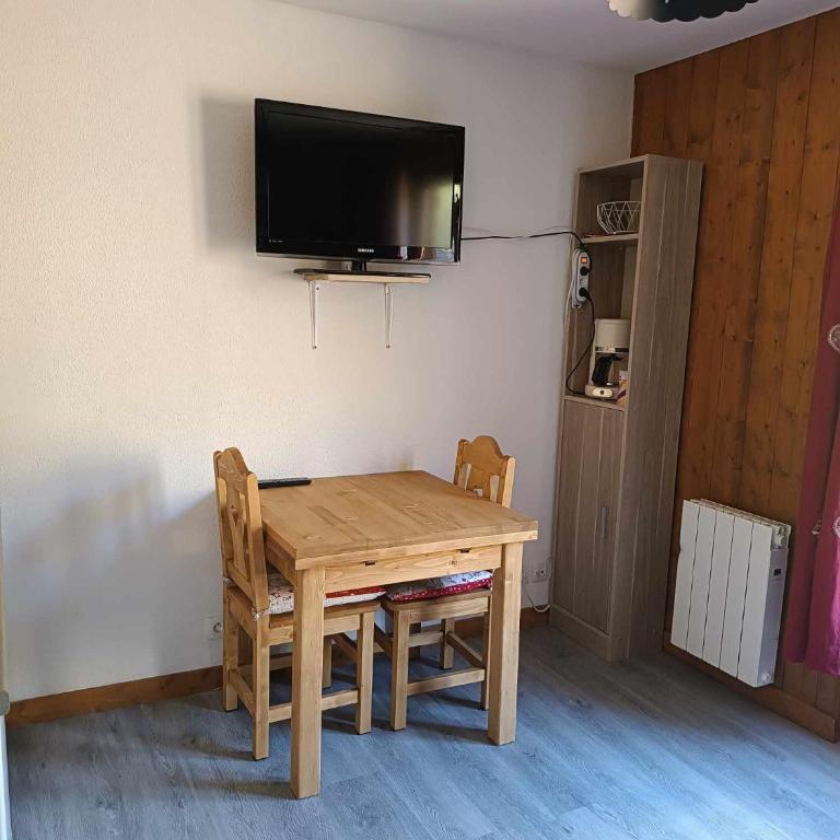 Les Ecureuils B11 - Studio montagne 3 pers - Appartement - 12