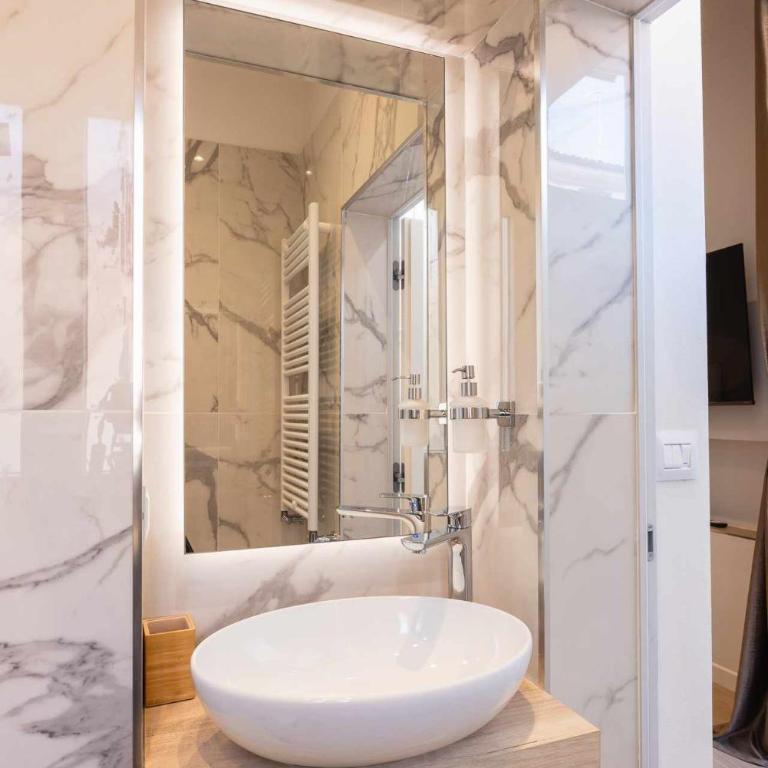 Camonia Luxury Free parking 2km da Bologna - Appartamento - 17