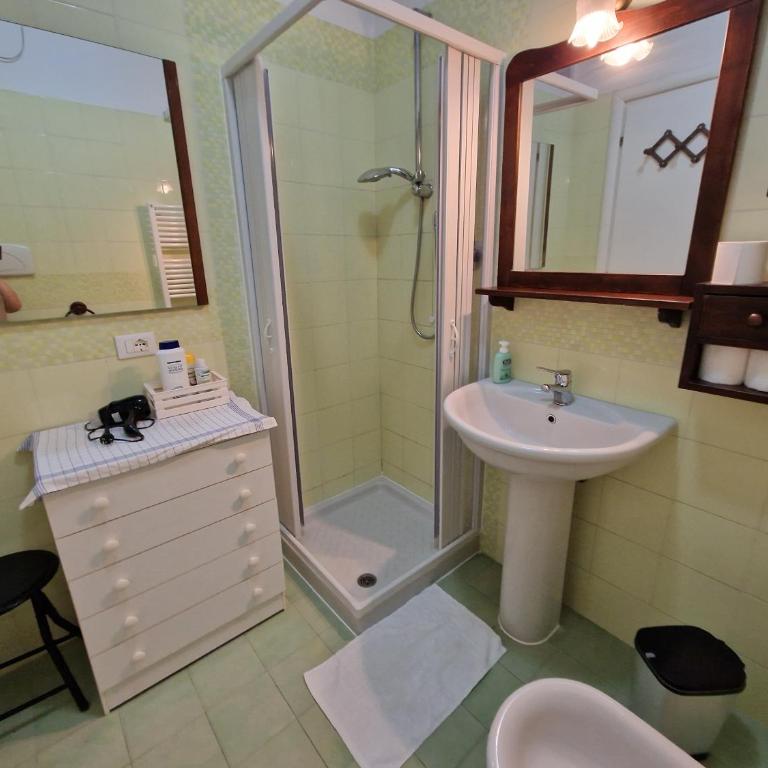 Casa Mon Amour Livorno - One-Bedroom Apartment - 9
