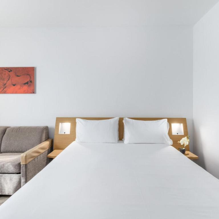 Exe Madrid Norte - 2 Habitaciones Dobles comunicadas - 6