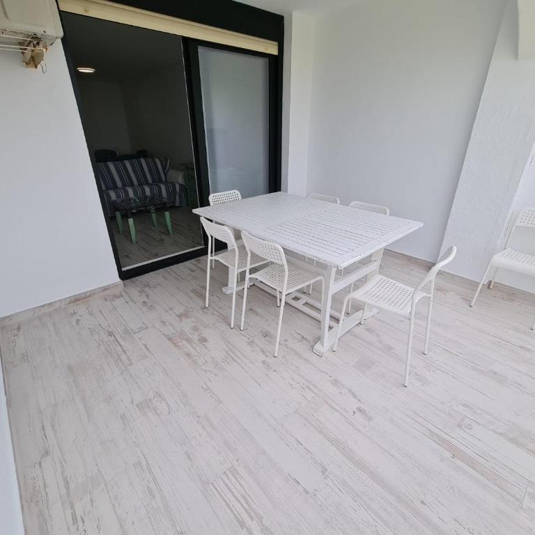 Apartamento 1134 - Three-Bedroom Apartment - 5