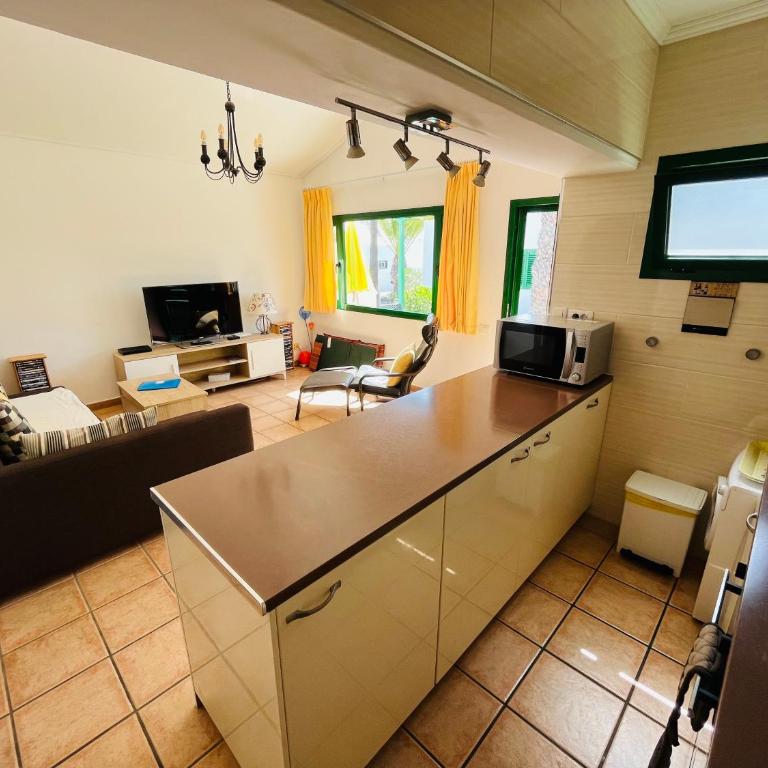Playa Park - One-Bedroom Apartment - 10
