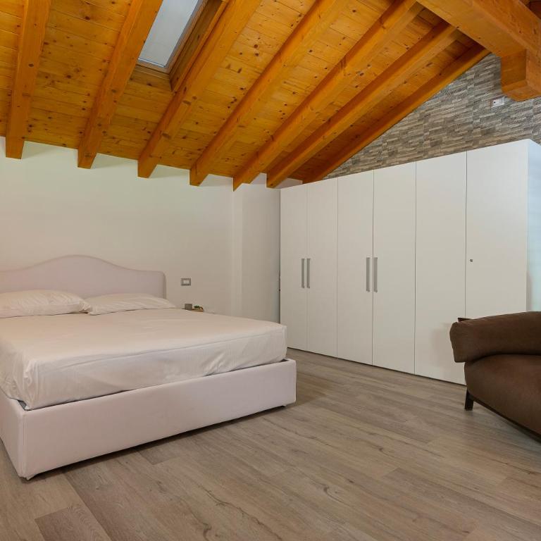 Emozioni Vista Lago - Appartamento Attico - 11