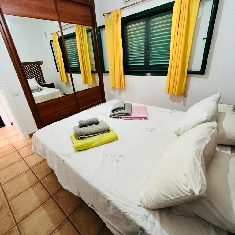Playa Park - One-Bedroom Apartment - 14