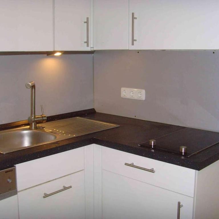 Top Location at the University - Apartamento de 1 dormitorio - 4