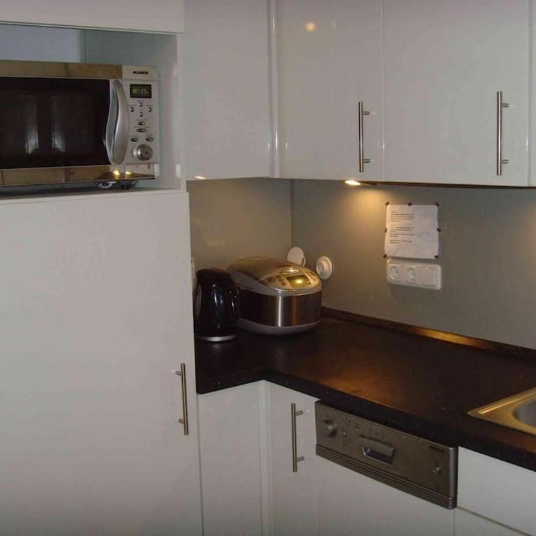 Top Location at the University - Apartamento de 1 dormitorio - 8