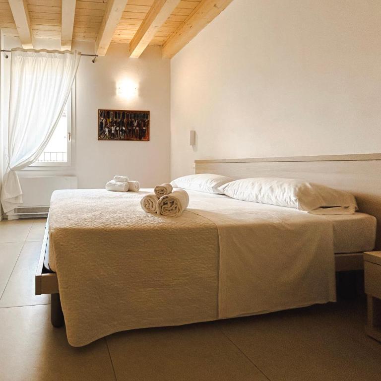 Via Poma Rooms - Standard Double Room - 1