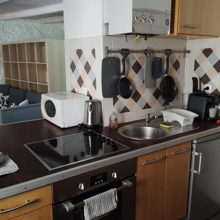 Studio - hypercentre - WIFI et Clim - Appartement 1 Chambre - 8