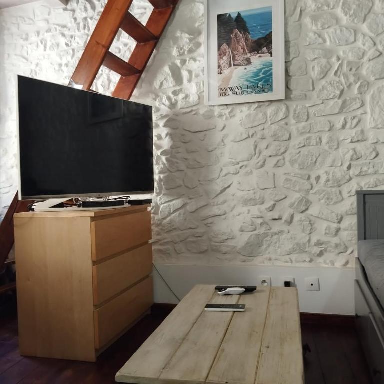 Studio - hypercentre - WIFI et Clim - Appartement 1 Chambre - 4