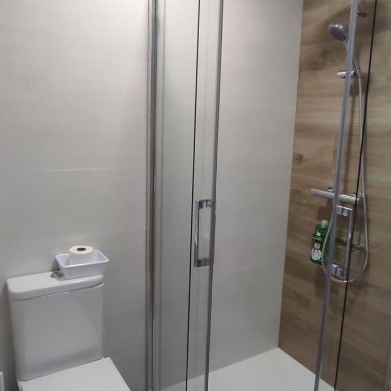Alojamientos El Pontiguín 2 - Two-Bedroom Apartment - 16