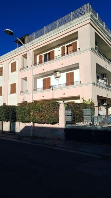 Romantic Home - Appartamento con 2 Camere da Letto - 11