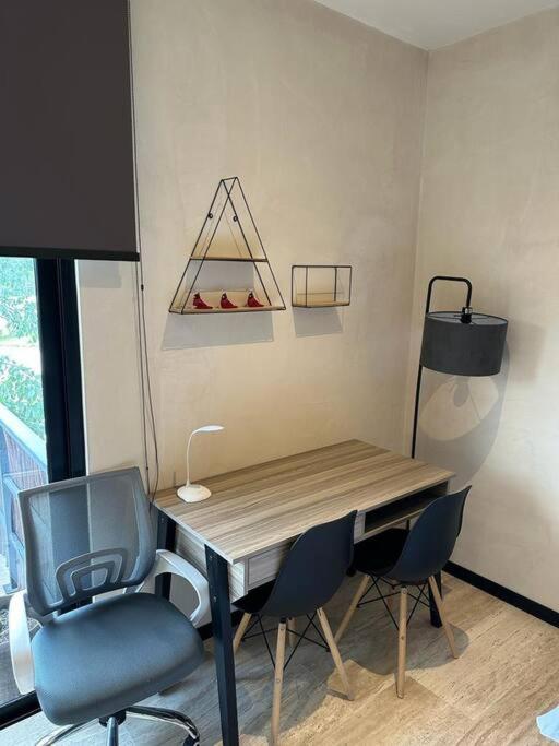 Cozy Getaway with Amazing Pool - Apartamento de 1 dormitorio - 7