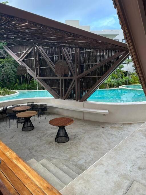 Cozy Getaway with Amazing Pool - Apartamento de 1 dormitorio - 12