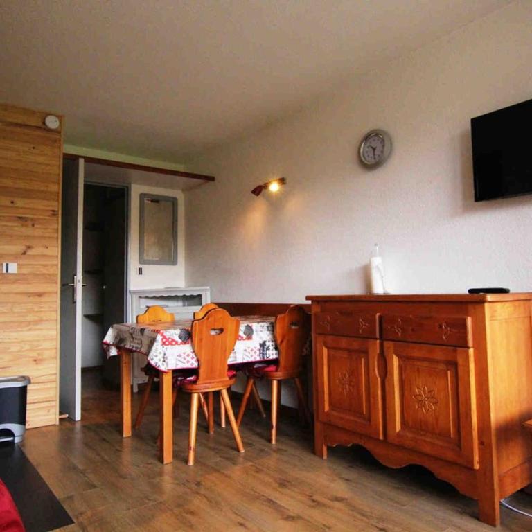 Studio 5 pers. lumineux à 100m des pistes avec balcon, casier à skis et animaux acceptés - Appartement 1 Chambre - 4