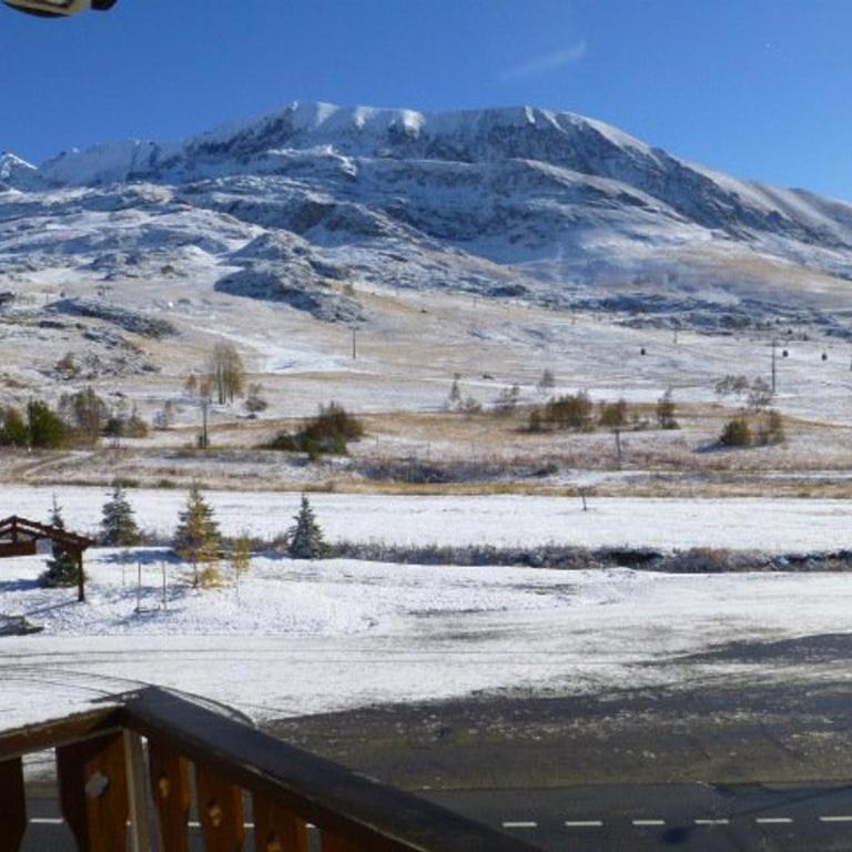 Appartement 2 pièces 6 pers avec balcon, parking et animaux acceptés - L'Alpe d'Huez - Apartment mit 2 Schlafzimmern - 4