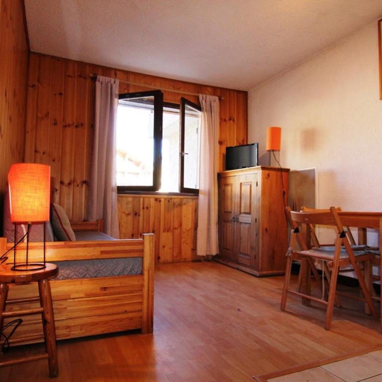 Studio cosy pour 4 pers., pied des pistes Alpe d'Huez, centre-station, TV, cuisine équipée, casier à skis - Apartment mit 1 Schlafzimmer - 1
