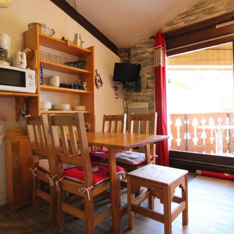 Appartement cosy 2 pièces, 5 pers, animaux admis, proche pistes - L'Alpe d'Huez - One-Bedroom Apartment - 6