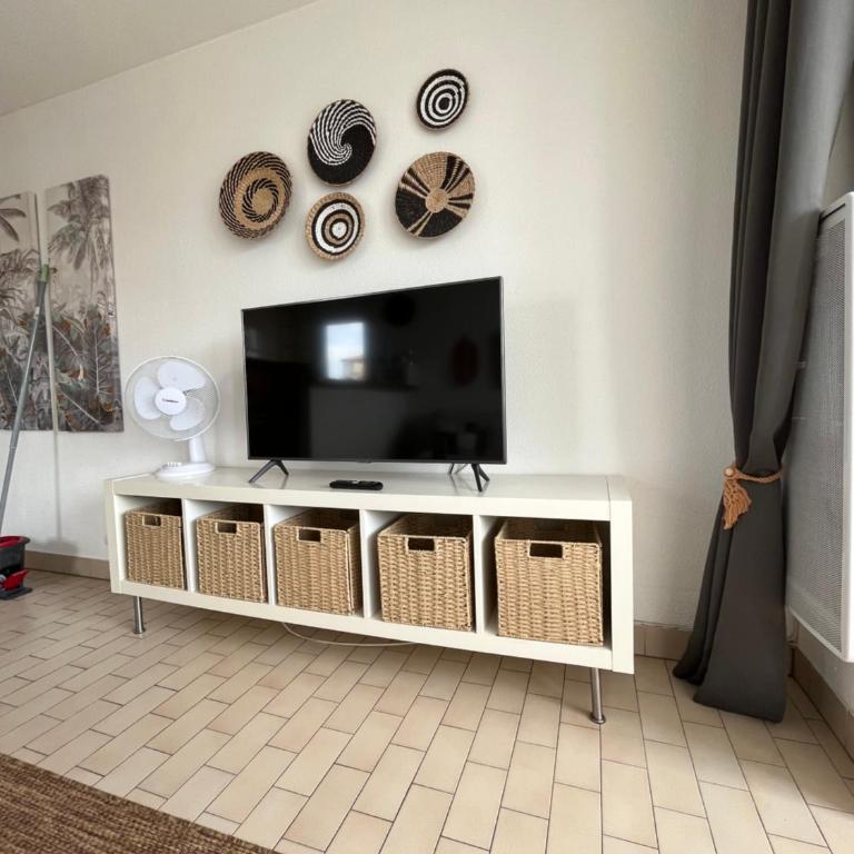 T2 VUE PANORAMIQUE SUR MER QUARTIER DES QUILLES - Appartement 1 Chambre - 4