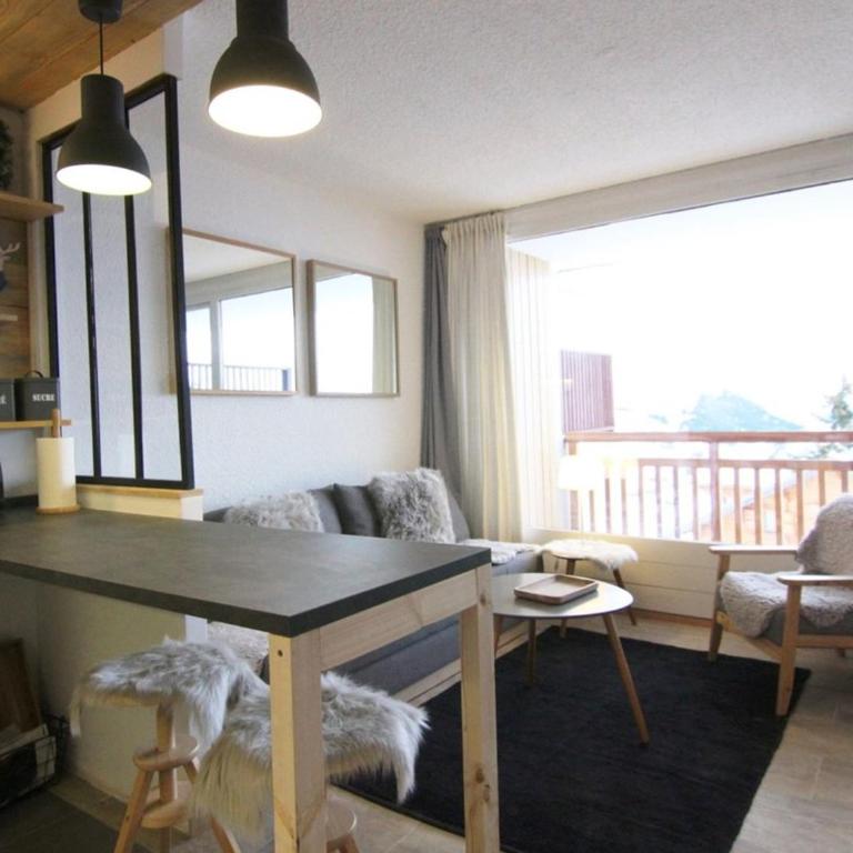 Charmant studio 4 pers avec balcon, parking et accès pistes - Alpe d'Huez - Appartement 1 Chambre - 6