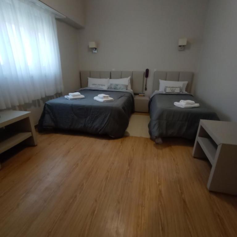 Hotel Edith - Triple Room - 6