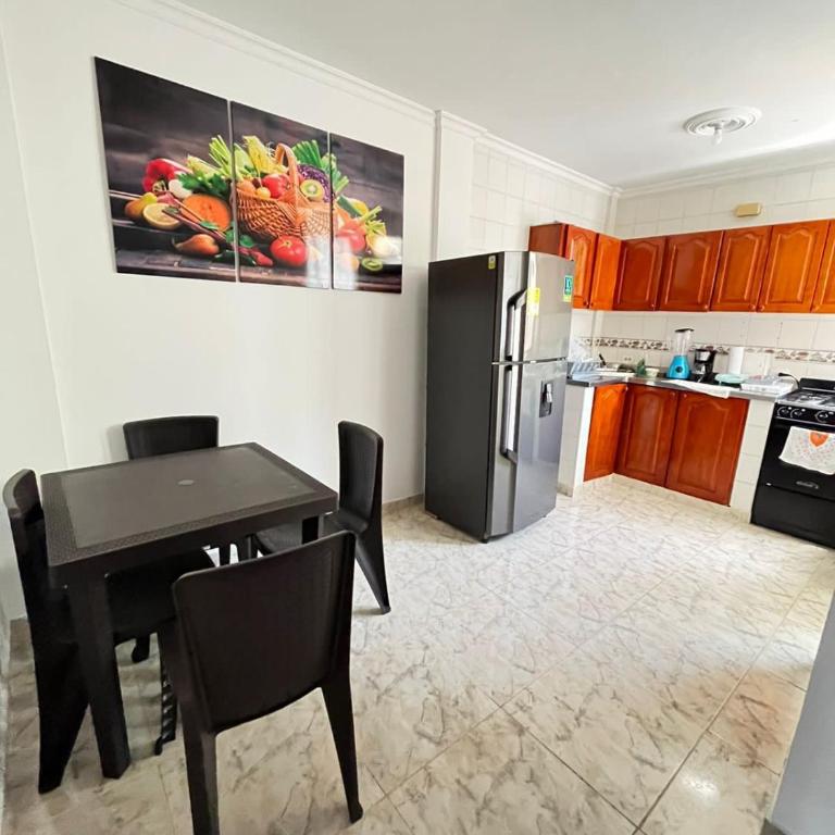 Apartamento Vacacional Cartagena Colombia Cerca Aeropuerto y Playa 2 - Apartamento de 3 dormitorios - 10
