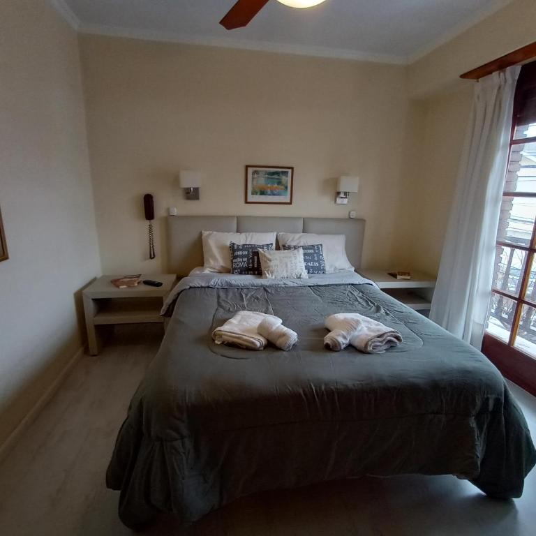 Hotel Edith - Deluxe Double Room with Balcony - 5