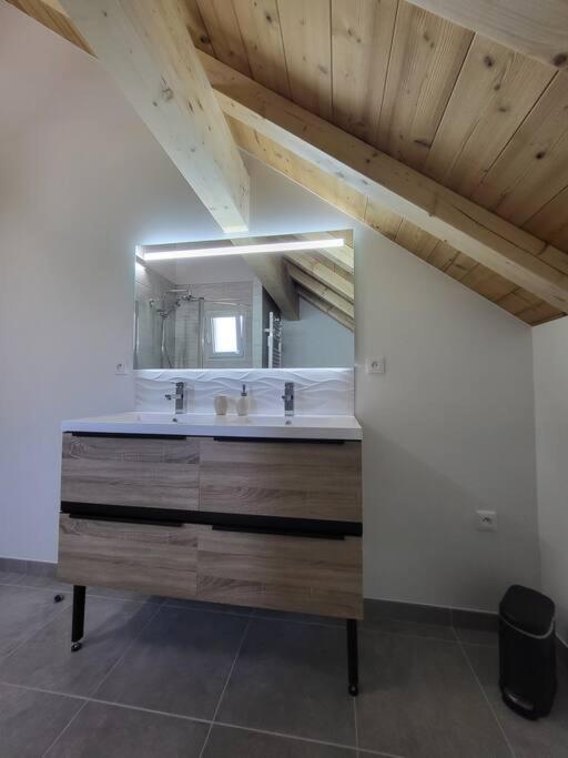 Maison au coeur des montagnes de l'Oisans - Appartement 2 Chambres - 14