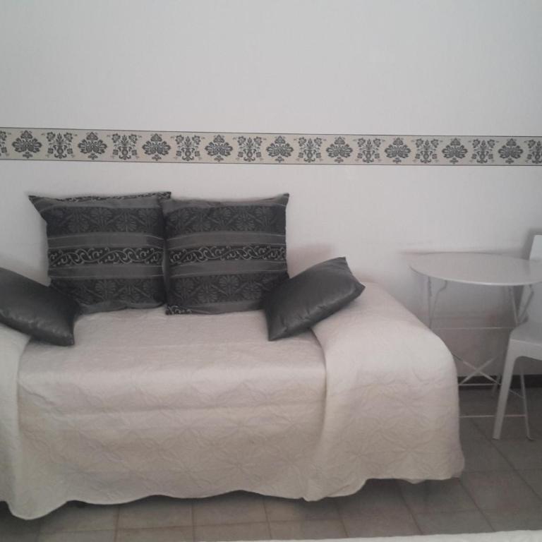 Su Planu - Triple Room with Shared Bathroom - 1