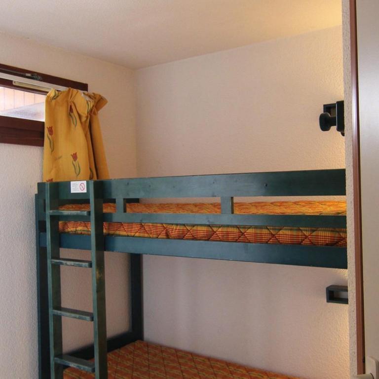 Studio cosy de 24.5m² pour 4 pers. - Proche pistes et commerces, balcon sud, animaux acceptés - FR-1-405-183 - Appartement - 3