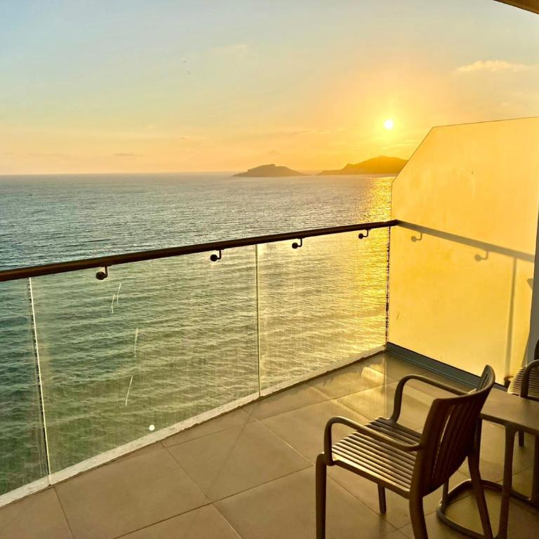 Sunset View Malecón 1404 Vista panoramica al mar - One-Bedroom Apartment - 4