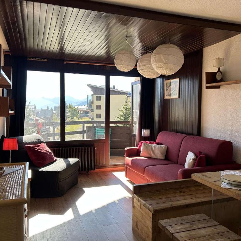 Studio rénové au centre de Montgenèvre, balcon, parking, idéal 2 pers, proche pistes - FR-1-330D-84 - Appartement (2 Adultes) - 1