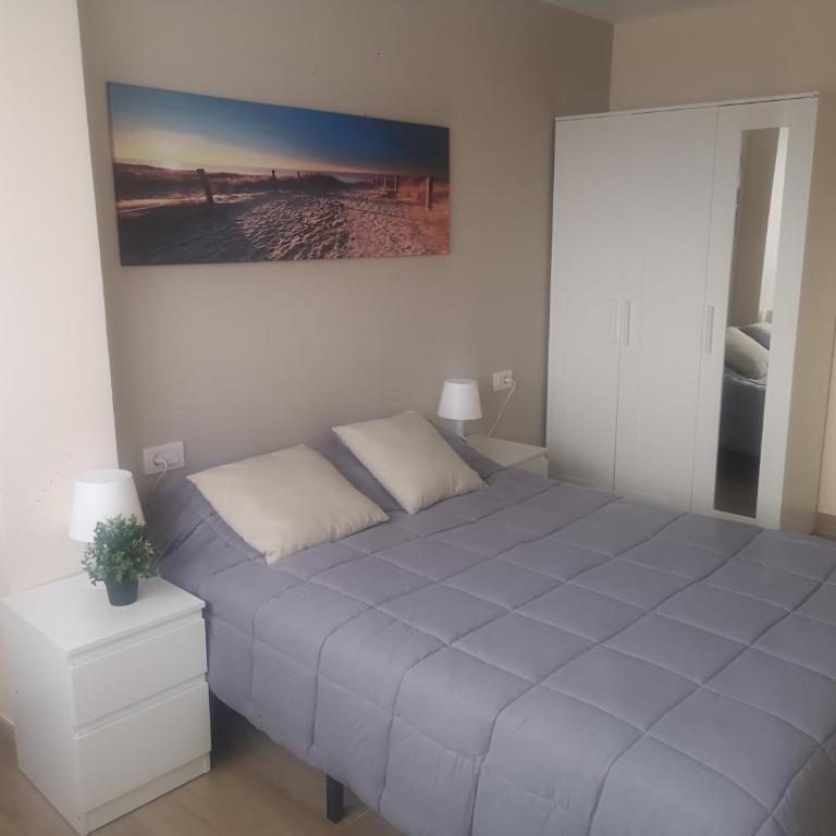 Hostal Mari en La Laguna, alquiler habitación privada en hostal, 6 habitaciones cerca de la universidad y aeropuerto Norte, 3 baños compartidos - Habitación Doble - 14