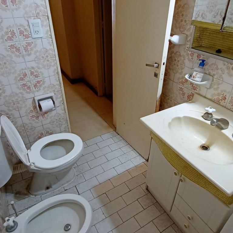 EfDepartamentos Plaza Colon con balcón a la calle y Cochera para auto - Apartamento de 1 dormitorio - 13