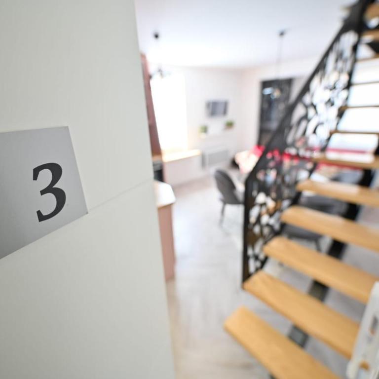 Apartmani Dimitrije Jahorina - Three-Bedroom Apartment with View - 19