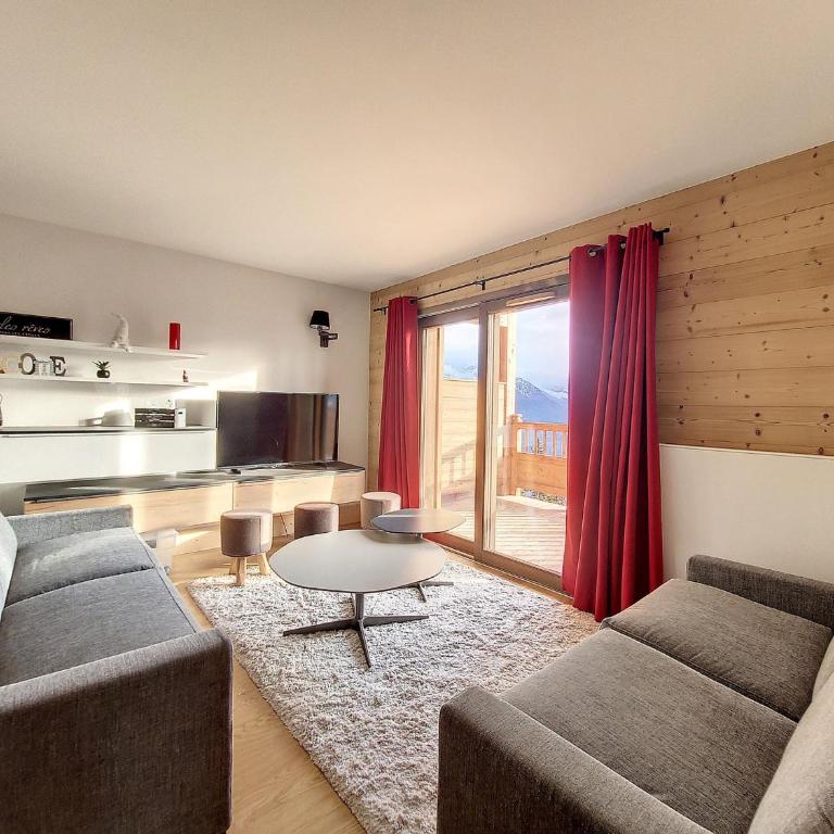 Appartement Alpin Chaleureux avec Sauna et Parking à La Rosière - FR-1-275-190 - Apartment - 13