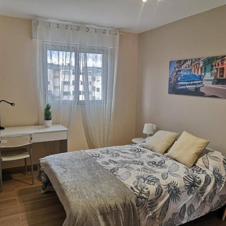 Hostal Mari en La Laguna, alquiler habitación privada en hostal, 6 habitaciones cerca de la universidad y aeropuerto Norte, 3 baños compartidos - Habitación Doble con baño compartido - 13