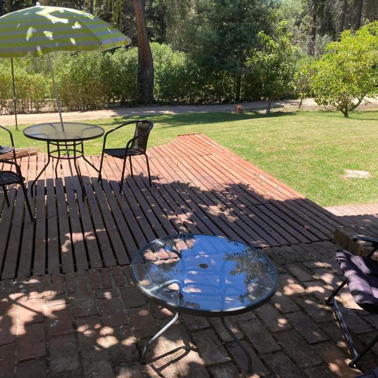 Alojamiento Punta verde parcela orilla lago Rapel piscina campo - Two-Bedroom House - 9