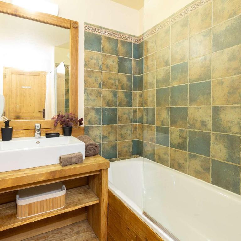 Appartement duplex au centre de Saint-Lary-Soulan avec piscine - FR-1-296-392 - Appartamento - 12
